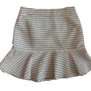 Banana Republic Black&Beige Mini Skirt Chain Print Flounce Size 6P